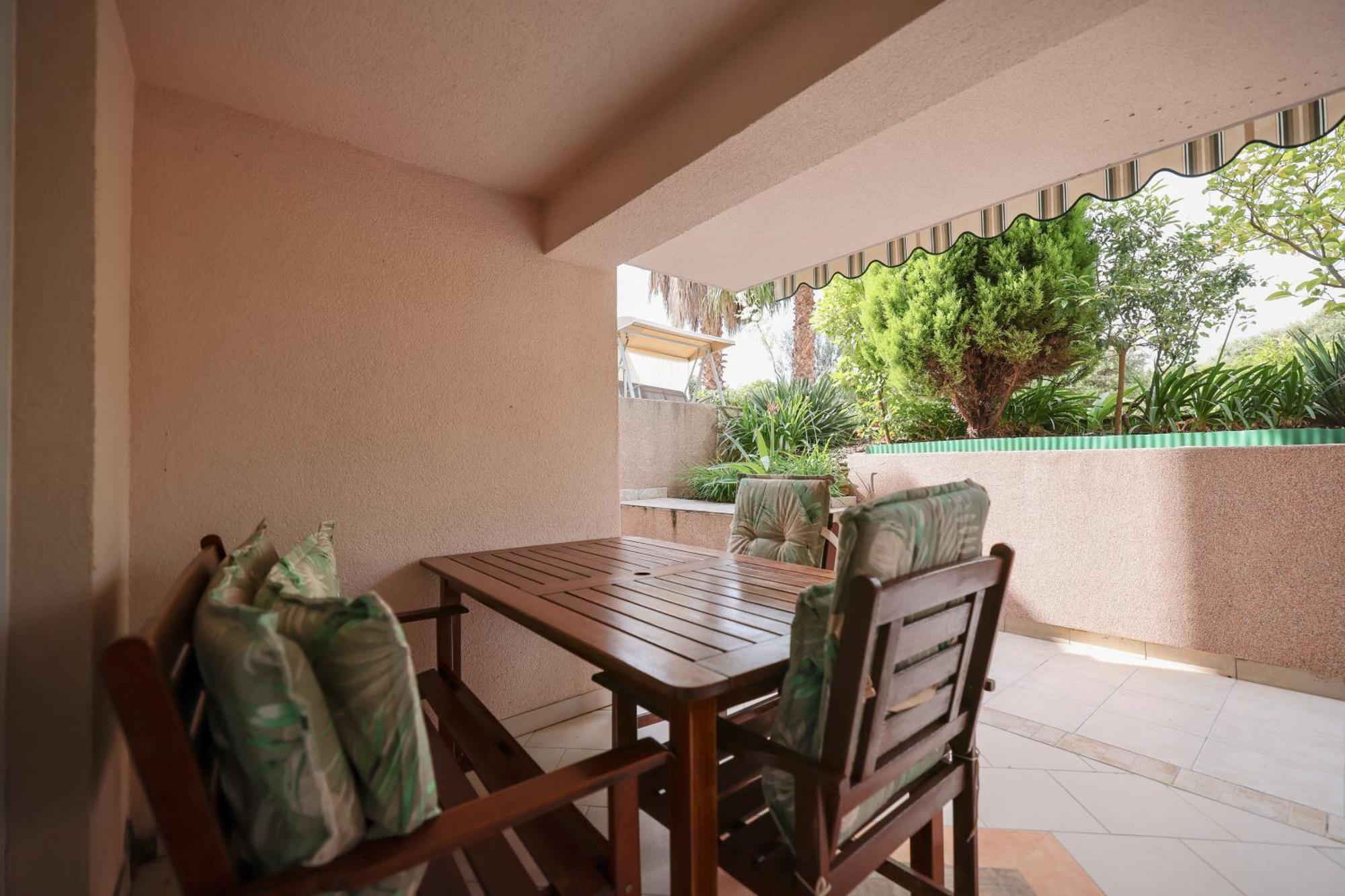 Malic Apartment